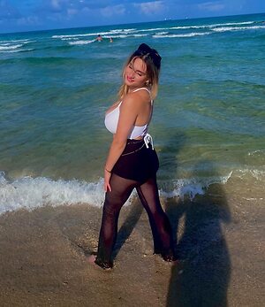 helenn.mariaa Nude Leaked Photo #10