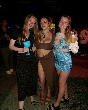 helenn.mariaa Nude Leaked Photo #17