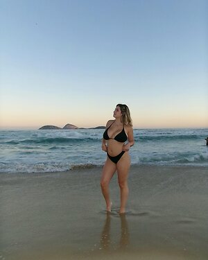 helenn.mariaa Nude Leaked Photo #19
