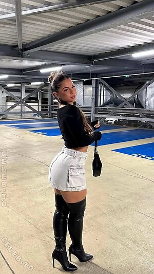 Helin Deli Nude Leaked Photo #3