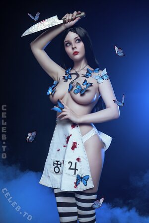 Helly Valentine Nude Leaked Photo #24