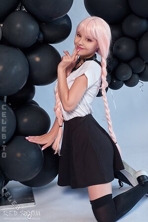 Helly Valentine Nude Leaked Photo #55