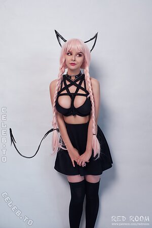 Helly Valentine Nude Leaked Photo #58