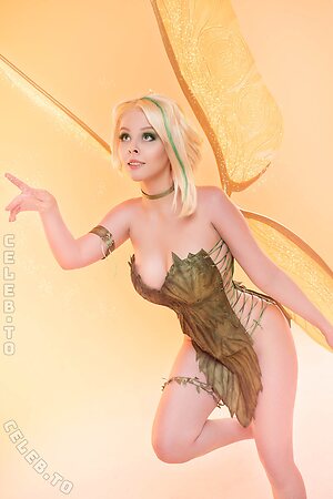 Helly Valentine photo