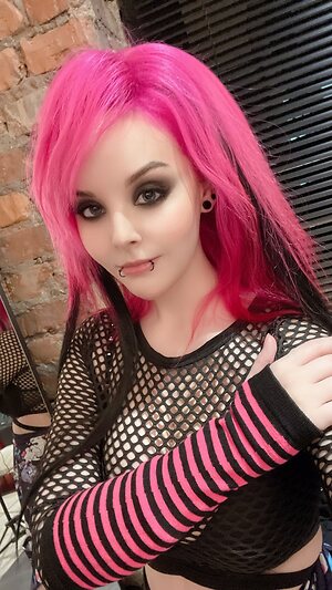 Helly von Valentine