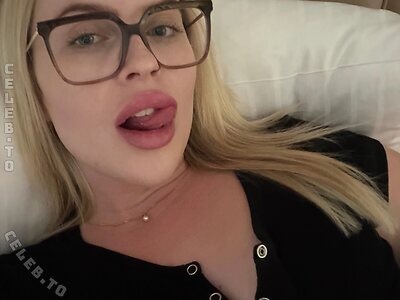 Hellybunny photo