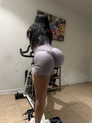 Heluvaylenn leaked photo #7