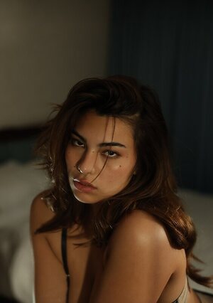 helwife leaked photo #4