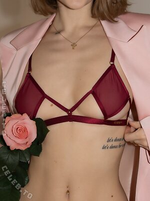 heninamadara / Henina Madara Nude Leaked Photo #4