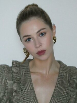 Hermione Corfield leaked photo #62