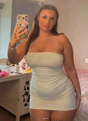 heyitsjules leaked photo #39