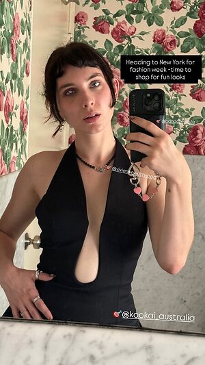 HeyMissTeacher leaked photo #4