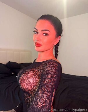 Heyylena leaked photo #17