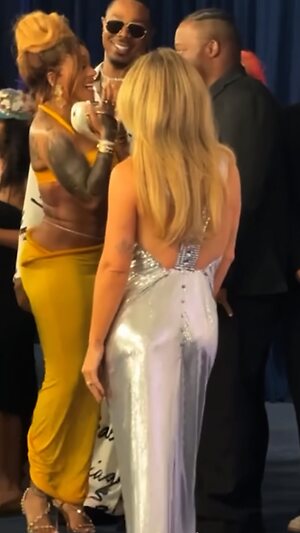 Hilary Duff Hot leaked photo #29