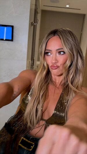 Hilary Duff Hot leaked photo #46