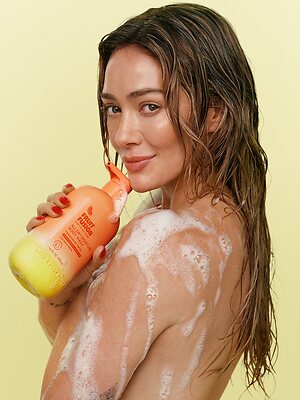Hilary Duff Hot leaked photo #60