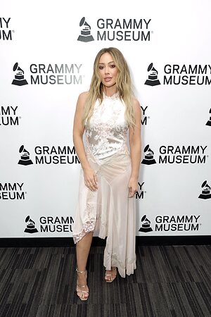 Hilary Duff leaked photo #210