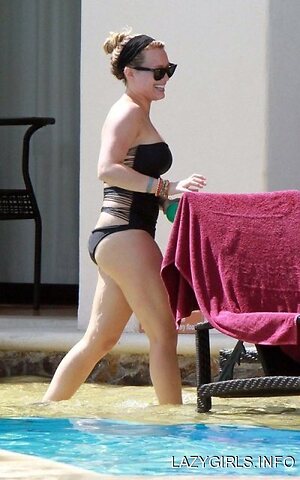 Hilary Duff leaked photo #415