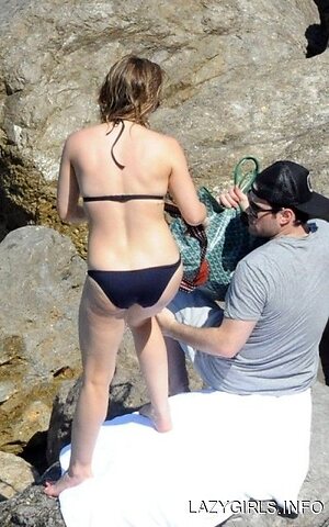 Hilary Duff leaked photo #454