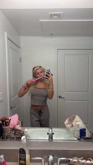Hippicam leaked photo #138