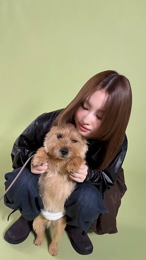 Hirai Momo leaked photo #15