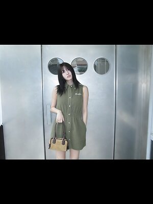Hirai Momo leaked photo #24