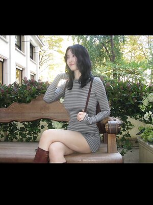 Hirai Momo leaked photo #30