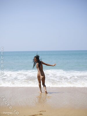 Hiromi photo