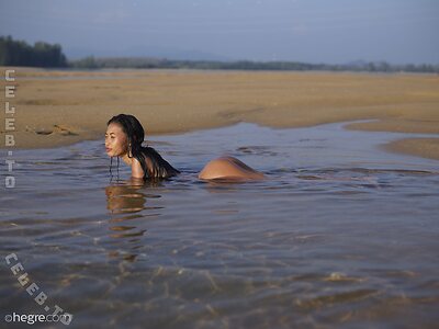 Hiromi photo