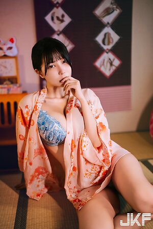HOHO leaked photo #42