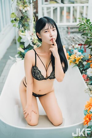 HOHO leaked photo #67