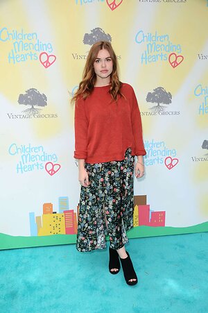 Holland Roden leaked photo #8