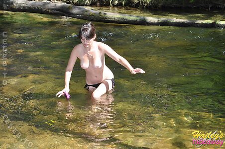 Holland Watts Nude Leaked Photo #1560