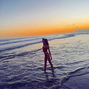 Hollie Bennett leaked photo #39