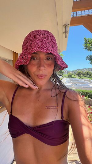 Holly Aitchison Nude Leaked Photo #7