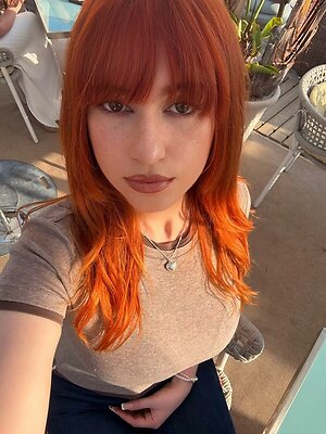 Holly Evans leaked photo #6