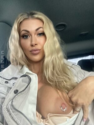 Holly Hotwife leaked photo #44