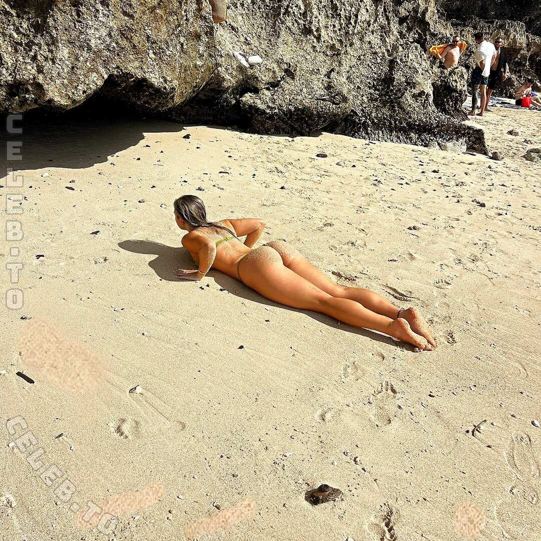 Holly Humphreyss photo