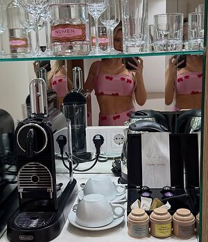 Holly Madison leaked photo #43