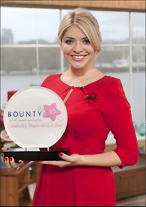 Holly Willoughby leaked photo #27