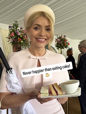 Holly Willoughby leaked photo #112