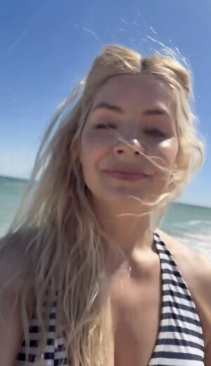 Holly Willoughby leaked photo #126