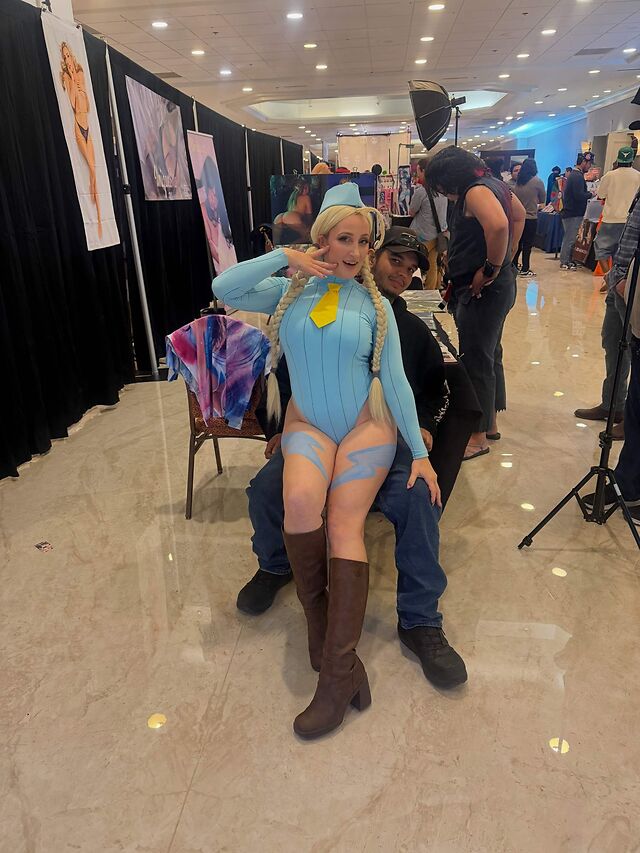 Holly Wolf leaked photos