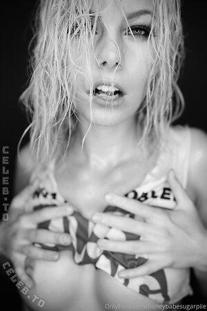 Honeybabesugarpiie Nude Leaked Photo #13