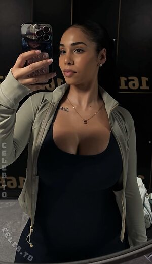 Honeyda leaked photos