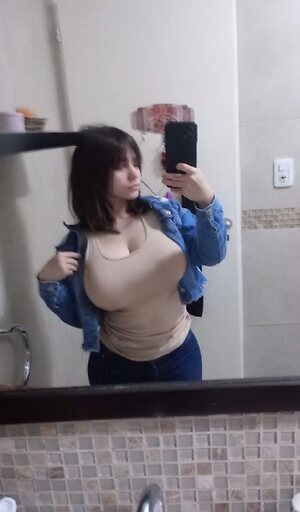 _honeymoongirl leaked photo #21