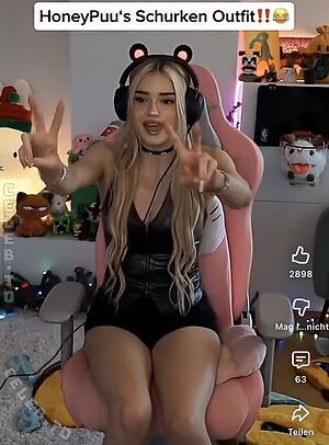 HoneyPuu Nude Leaked Photo #31