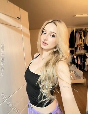 HoneyPuu Nude Leaked Photo #40