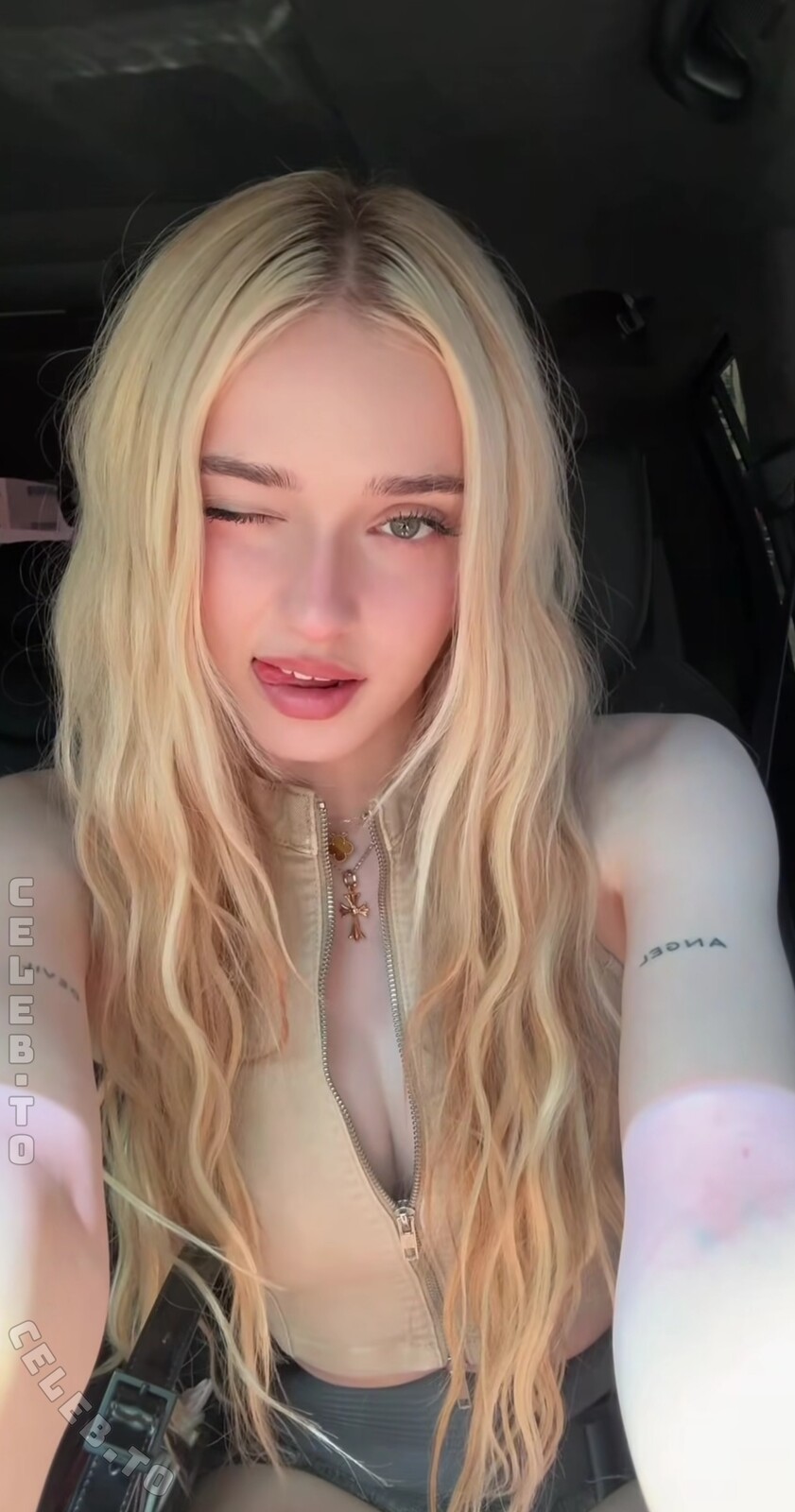 HoneyPuu photo