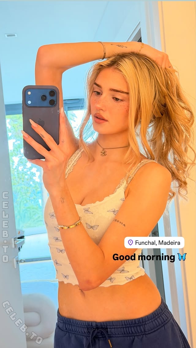 HoneyPuu photo